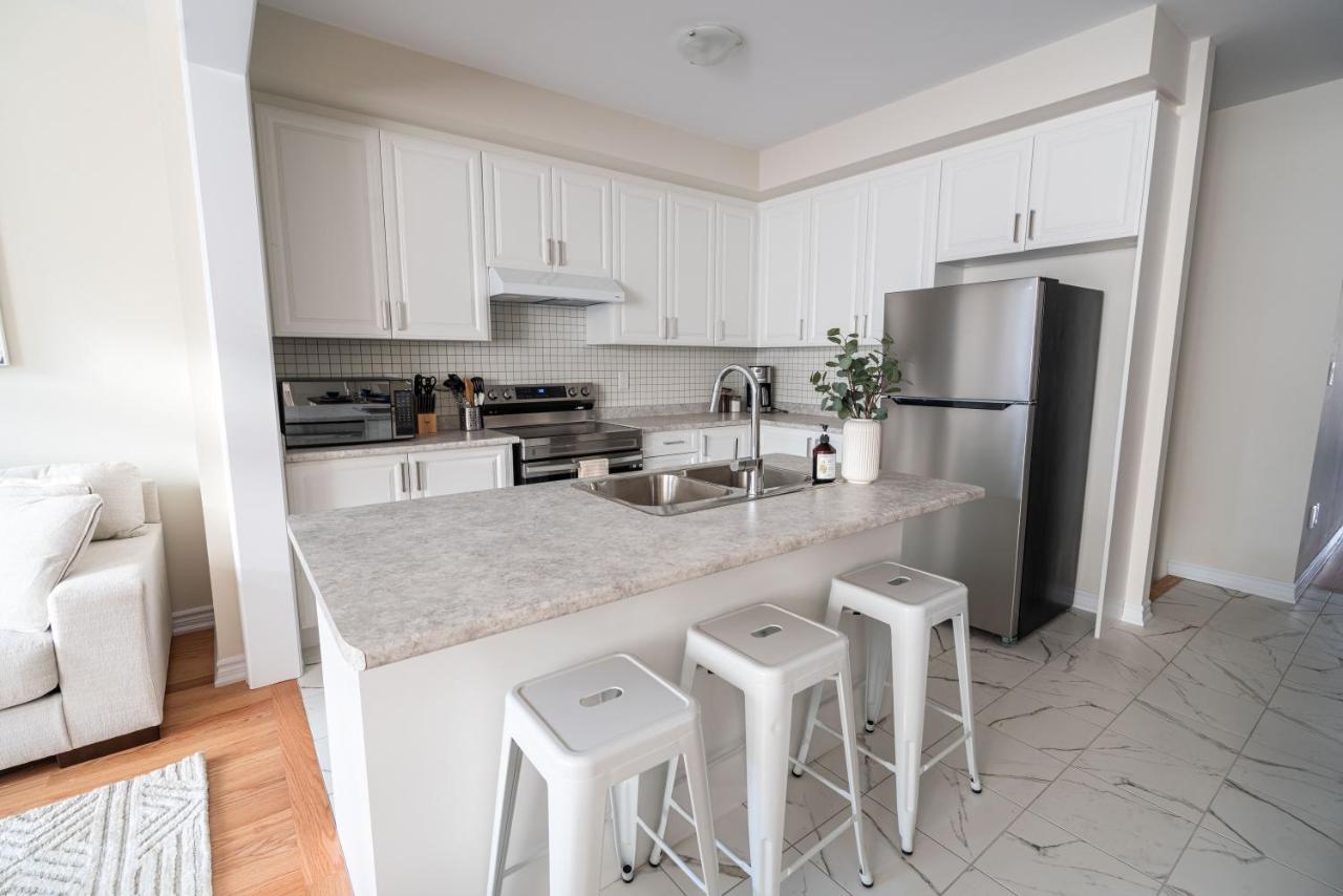 Brand New Home Minutes From Niagara Falls. Thorold Dış mekan fotoğraf