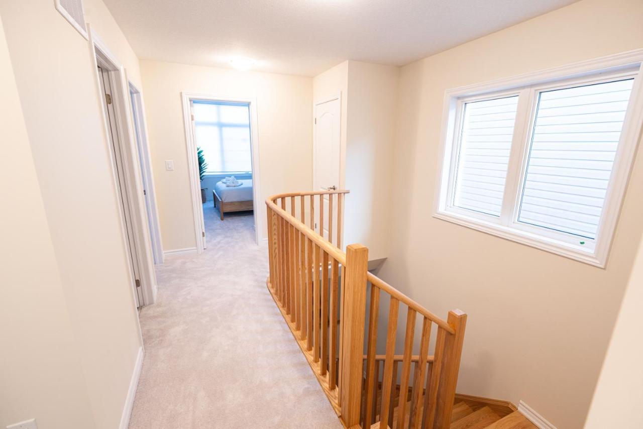 Brand New Home Minutes From Niagara Falls. Thorold Dış mekan fotoğraf
